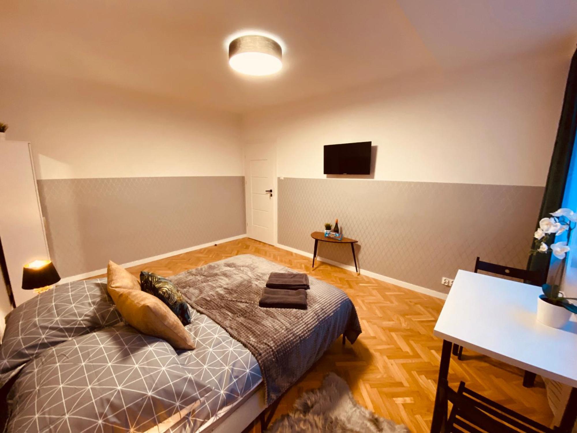 Clicktheflat Karmelicka Apart Rooms Warsaw Exterior photo