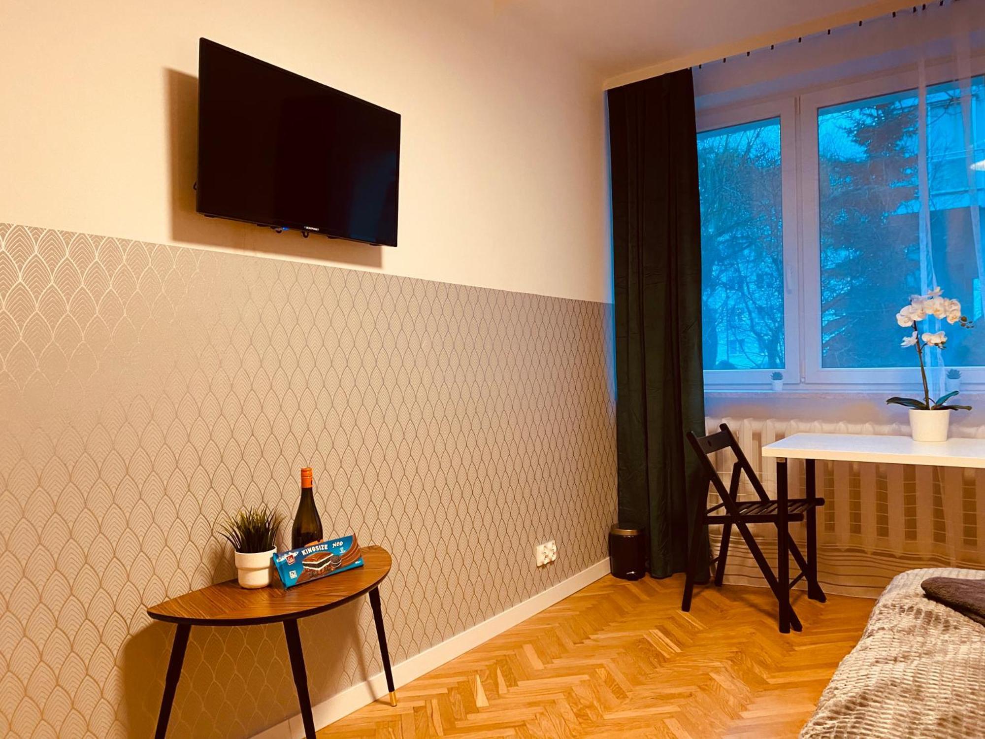 Clicktheflat Karmelicka Apart Rooms Warsaw Exterior photo
